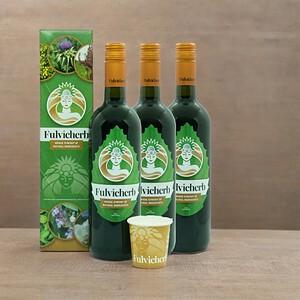 Pack de 3 frascos de Fulvicherb Synergy con tres frascos y envase